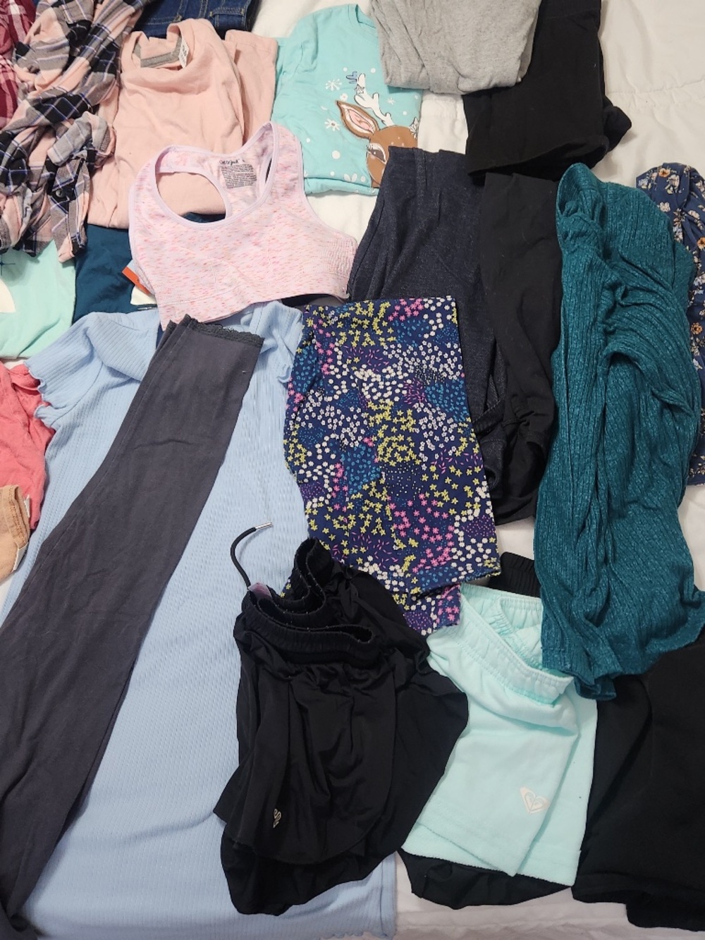 Huge Lot of Size 8 to 12 Girls Clothes